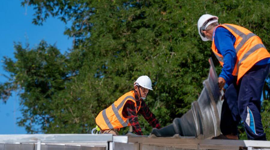 Professional residential roofers in Spokane, MO